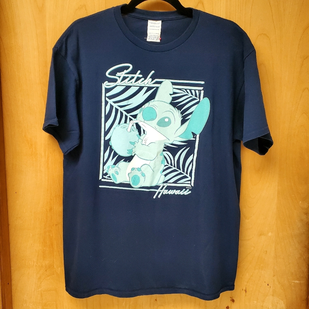 🟦 Stitch Hawaii Tee